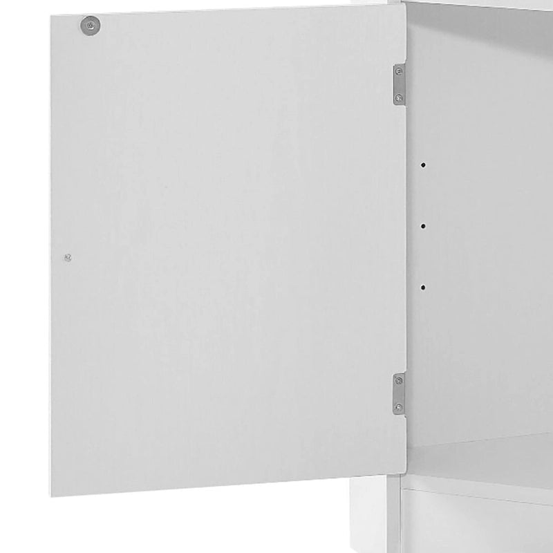 Moderner hoher Eck-Badschrank aus Holz mit Metallgriffen