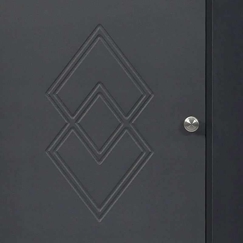 Moderner hoher Eck-Badschrank aus Holz mit Metallgriffen